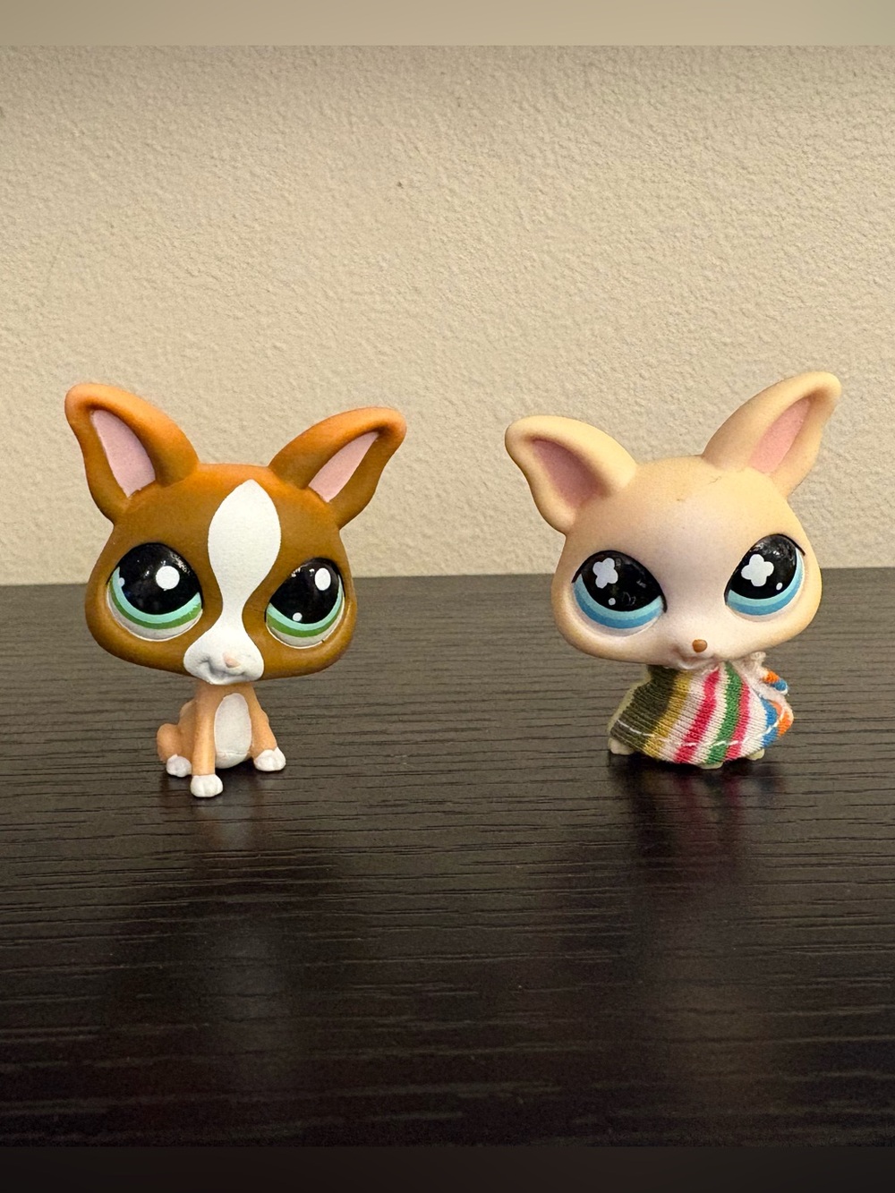 Littlest Pet Shop LPS 1568 837 Chihuahua Dog Lot ~ Authentic